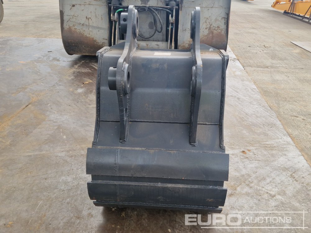 Unused 36" Digging Bucket 80mm Pin to suit 20 Ton Excavator - דלי: תמונה 4 Unused 36" Digging Bucket 80mm Pin to suit 20 Ton Excavator - דלי: תמונה 4