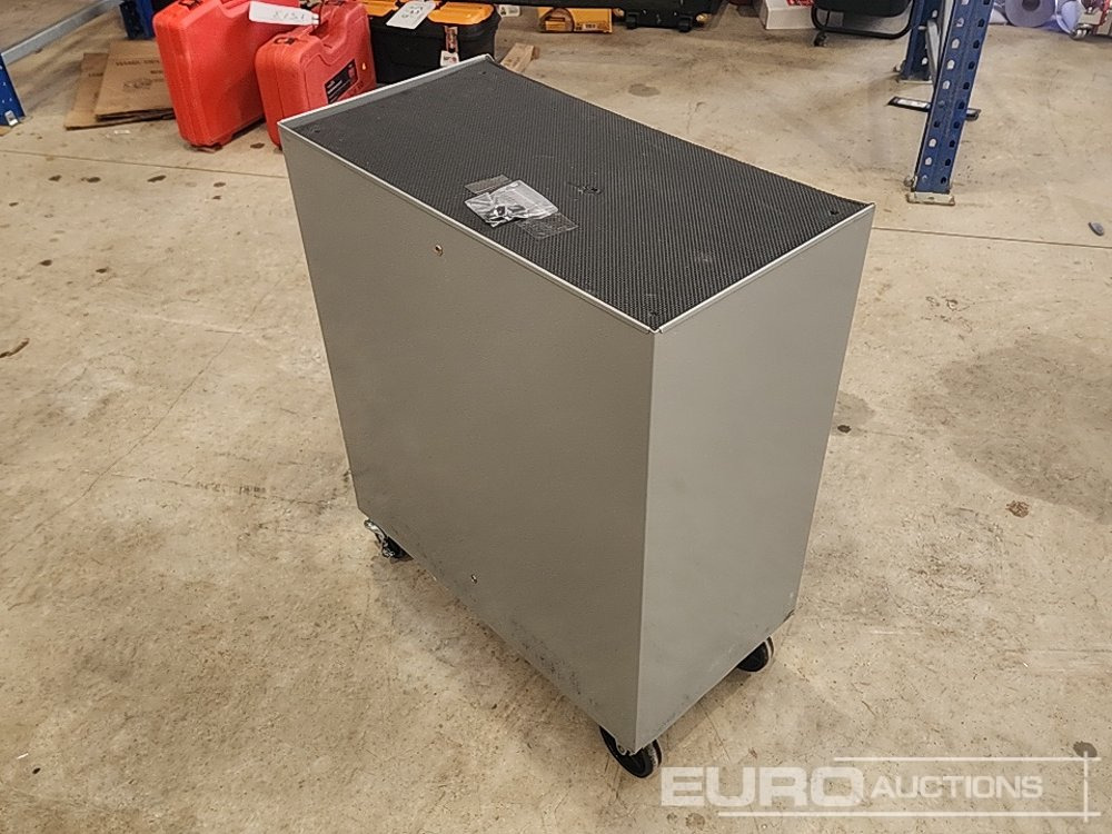 Unused 5 Drawer Tool Box & Tools - ציוד לסדנאות: תמונה 2 Unused 5 Drawer Tool Box & Tools - ציוד לסדנאות: תמונה 2