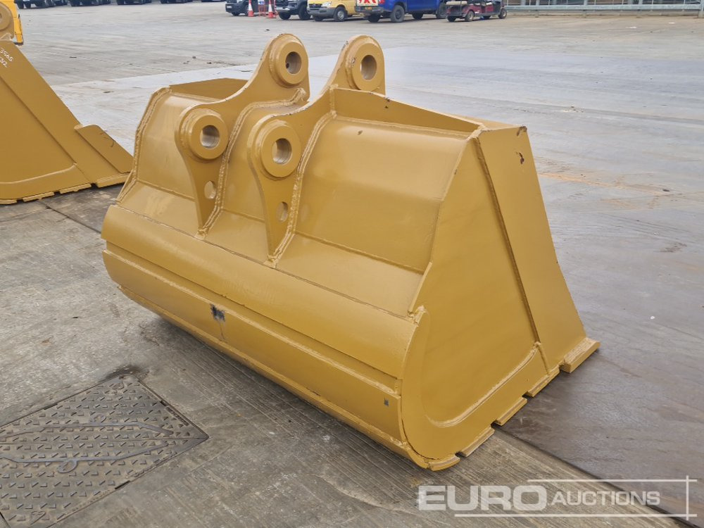 Unused 68" Digging Bucket 80mm Pin to suit 20 Ton Excavator - דלי: תמונה 3 Unused 68" Digging Bucket 80mm Pin to suit 20 Ton Excavator - דלי: תמונה 3