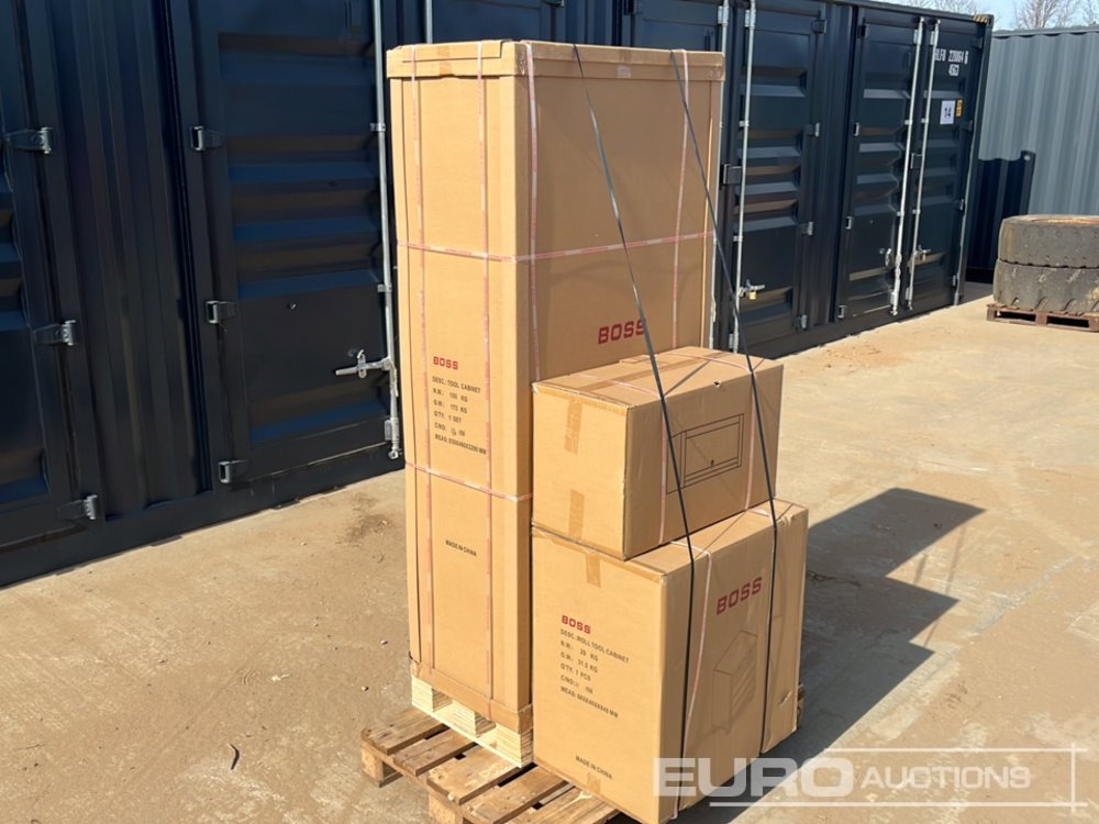 ציוד לסדנאות Unused Boss 2.6m 9 Drawer, 5 Cabinet Tool Station: תמונה 25