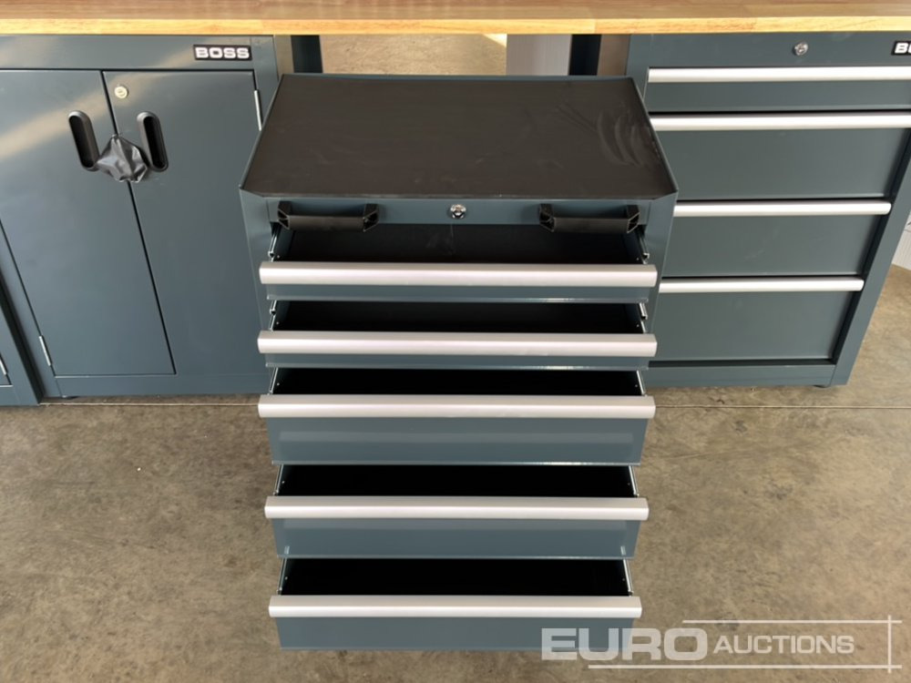 ציוד לסדנאות Unused Boss 2.6m 9 Drawer, 5 Cabinet Tool Station: תמונה 14