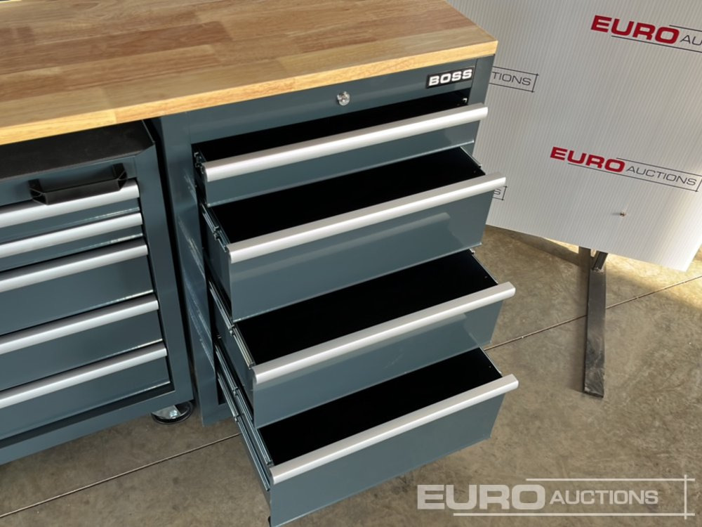 ציוד לסדנאות Unused Boss 2.6m 9 Drawer, 5 Cabinet Tool Station: תמונה 10