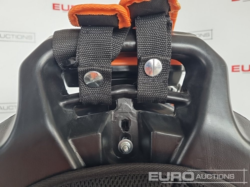 מכונה חקלאית Unused Boss EB800: תמונה 26