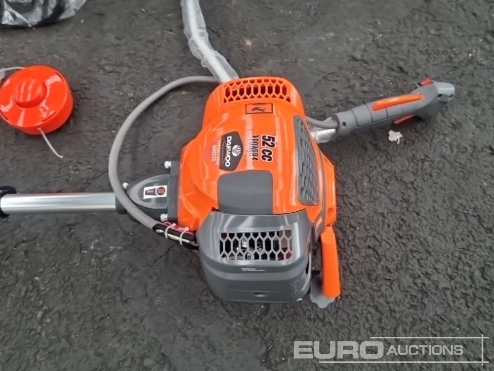 ציוד לסדנאות Unused Daewoo DABC520AV Petrol Strimmer: תמונה 7