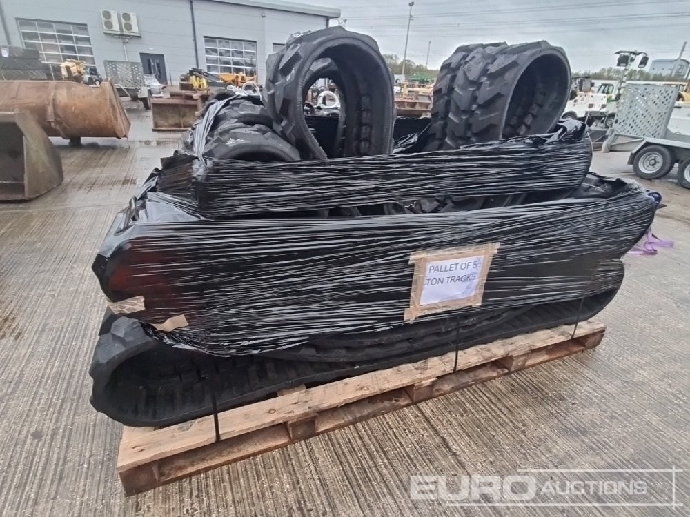 Unused Pallet of Rubber Tracks to suit Mini-8 Ton Excavator - רצועה עבור מכונת בנייה: תמונה 2 Unused Pallet of Rubber Tracks to suit Mini-8 Ton Excavator - רצועה עבור מכונת בנייה: תמונה 2