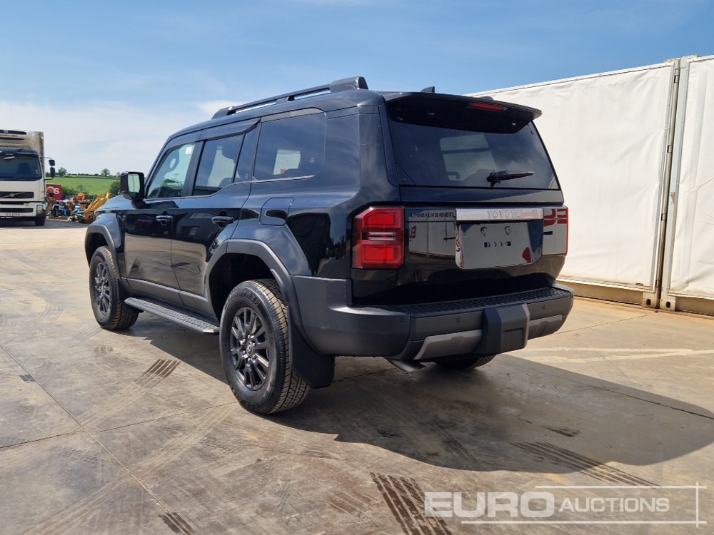 Unused Toyota Land Cruiser - SUV: תמונה 3 Unused Toyota Land Cruiser - SUV: תמונה 3