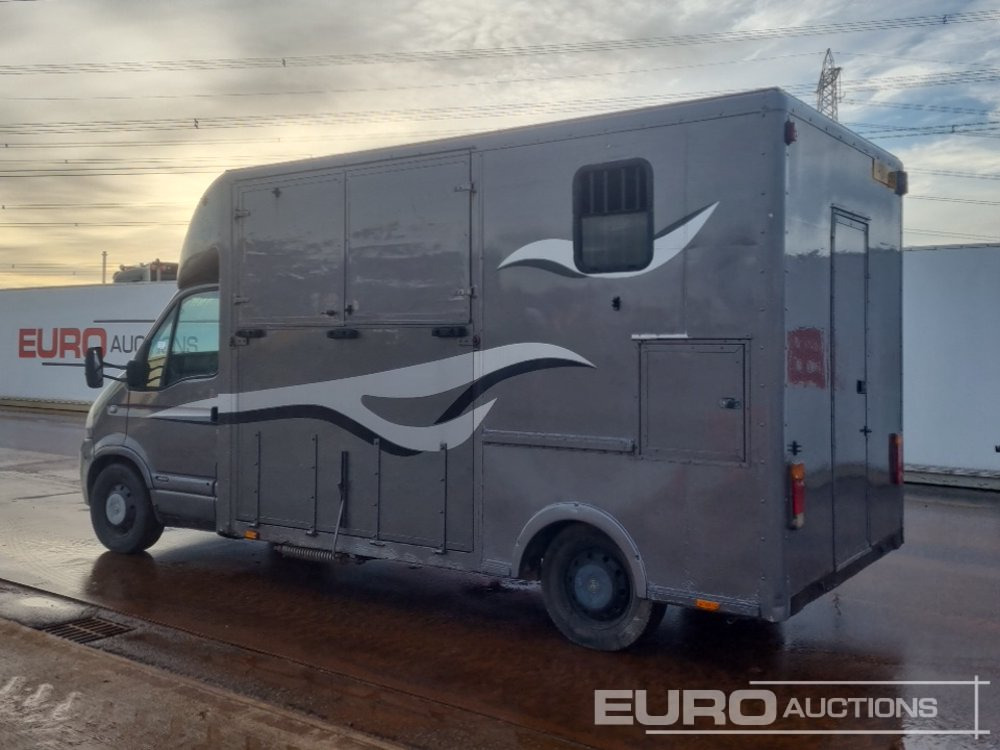 Vauxhall 3500 - כלי רכב מסחרי עם תיבה: תמונה 3 Vauxhall 3500 - כלי רכב מסחרי עם תיבה: תמונה 3