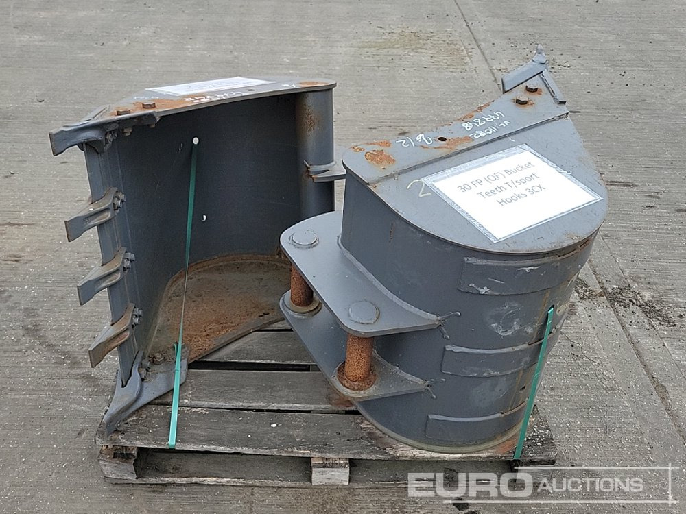 Volvo 30", 30" Digging Bucket 45mm Pin to suit 4-6 Ton Excavator - דלי: תמונה 4 Volvo 30", 30" Digging Bucket 45mm Pin to suit 4-6 Ton Excavator - דלי: תמונה 4
