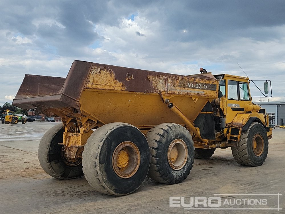 Volvo A25C - מסיר פסולת מפרקי: תמונה 5 Volvo A25C - מסיר פסולת מפרקי: תמונה 5