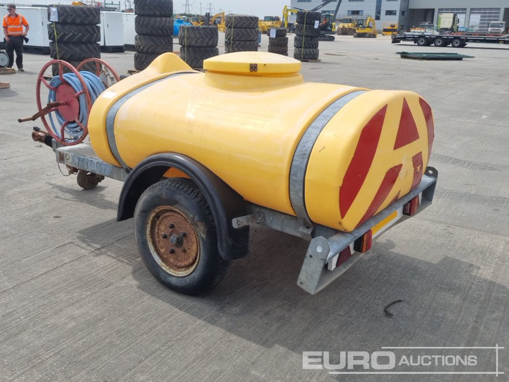 Western Trailers Single Axle Plastic Water Bowser, Honda Pressure Washer - מכונת לניקוי בלחץ: תמונה 3 Western Trailers Single Axle Plastic Water Bowser, Honda Pressure Washer - מכונת לניקוי בלחץ: תמונה 3