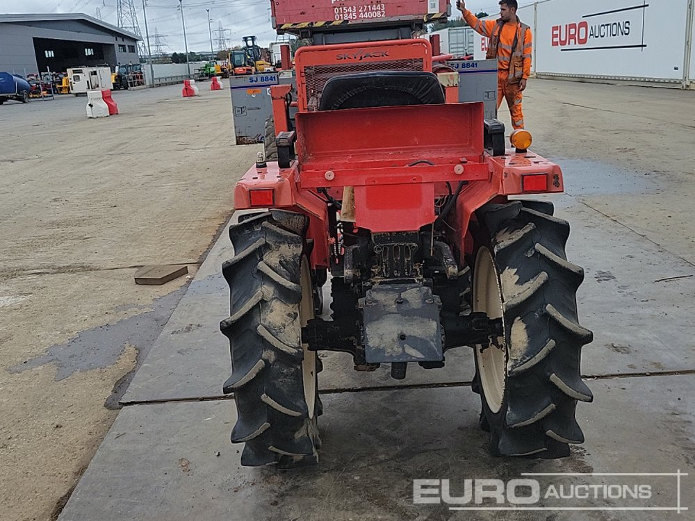 Yanmar F16D - טרקטור קומפקטי: תמונה 4 Yanmar F16D - טרקטור קומפקטי: תמונה 4