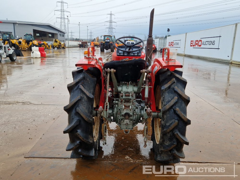 Yanmar YM2000 - טרקטור קומפקטי: תמונה 4 Yanmar YM2000 - טרקטור קומפקטי: תמונה 4