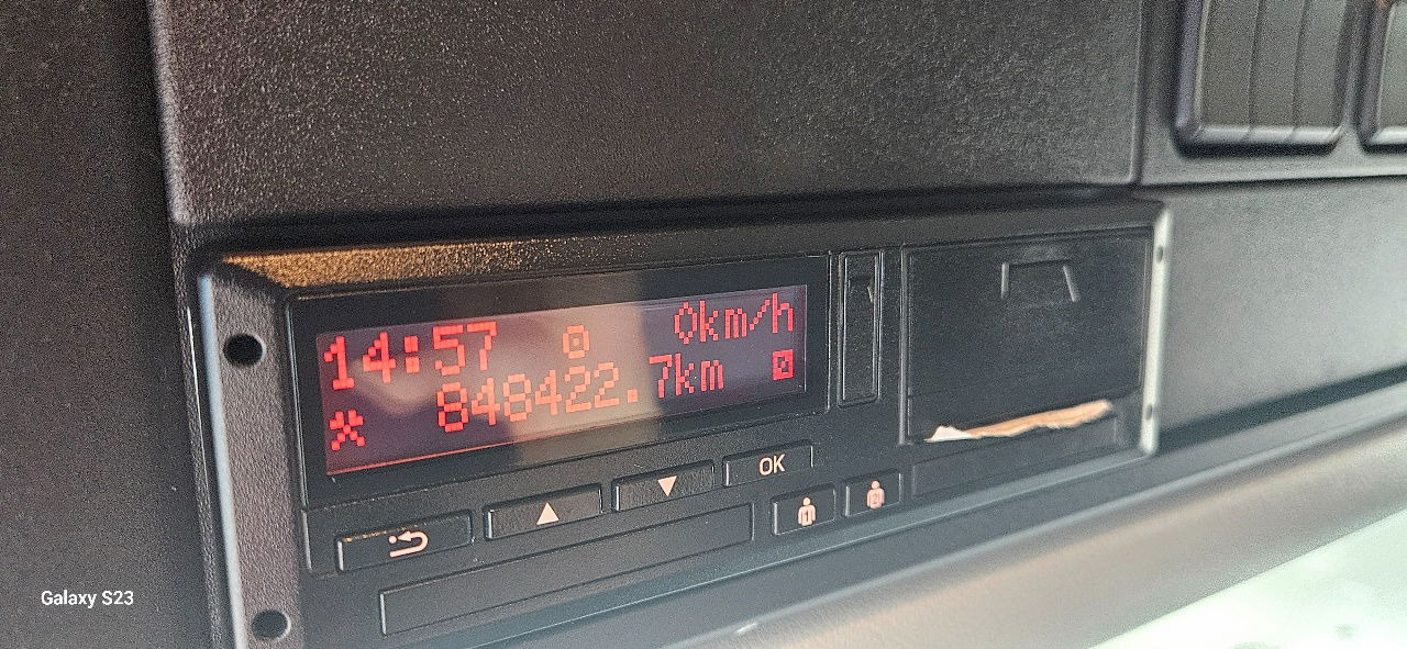 יחידת טרקטור DAF XF 106.480: תמונה 12