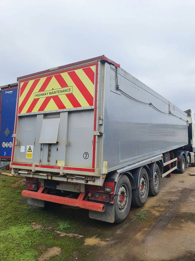 Fruehauf - סמיטריילר עם מזהיר: תמונה 4 Fruehauf - סמיטריילר עם מזהיר: תמונה 4