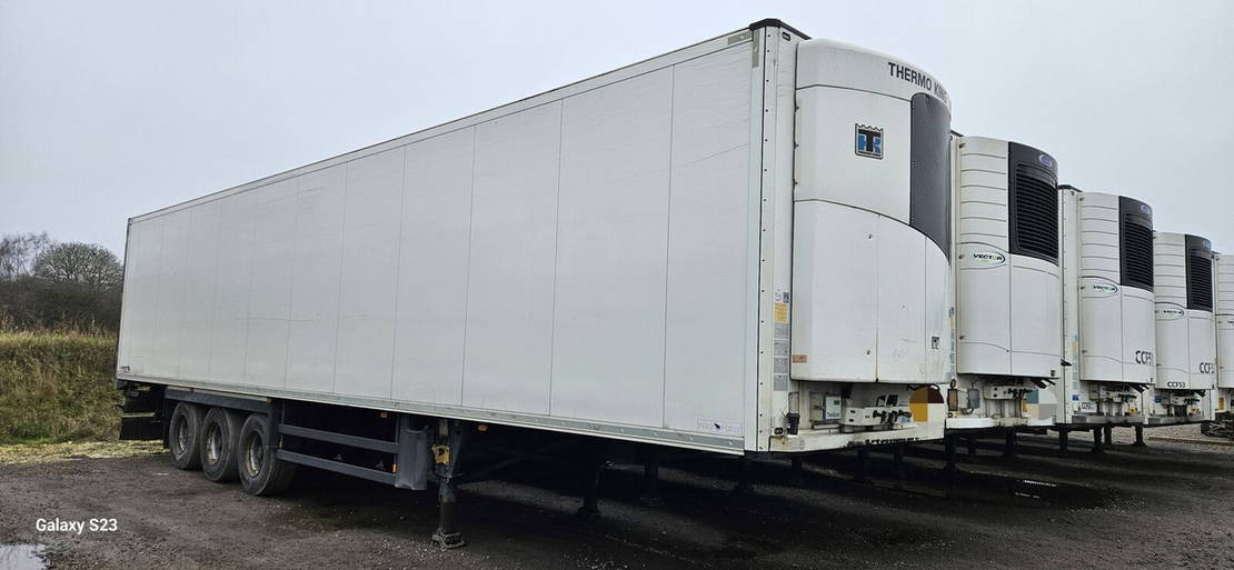 Schmitz Cargobull - סמיטריילר עם קירור: תמונה 1 Schmitz Cargobull - סמיטריילר עם קירור: תמונה 1