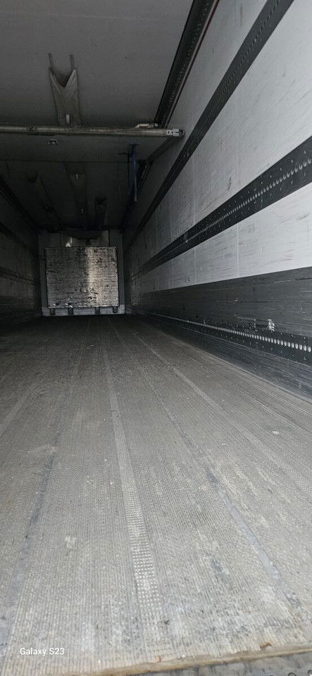 Schmitz Cargobull - סמיטריילר עם קירור: תמונה 4 Schmitz Cargobull - סמיטריילר עם קירור: תמונה 4