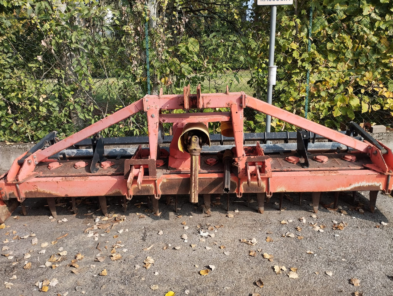 Maschio erpice rotante usato Dominator 3,5m - קלטרת סיבובית: תמונה 1 Maschio erpice rotante usato Dominator 3,5m - קלטרת סיבובית: תמונה 1