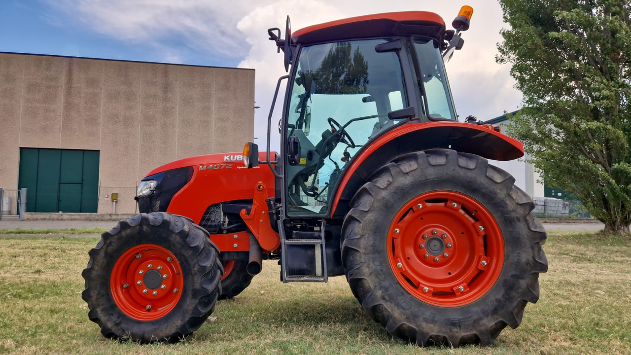 Trattore usato Kubota M4072 - טרקטור חקלאי: תמונה 4 Trattore usato Kubota M4072 - טרקטור חקלאי: תמונה 4