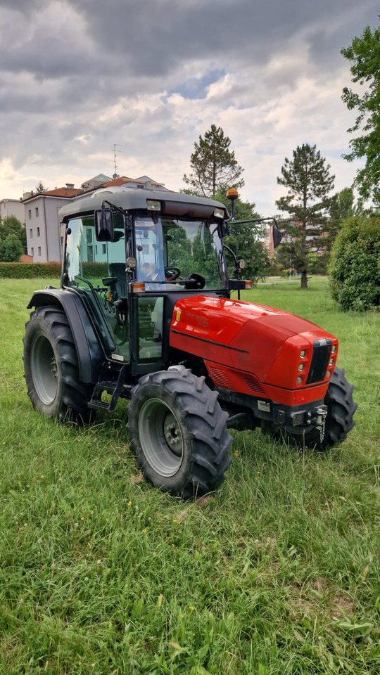 Trattore usato Same Dorado 70 Classic - טרקטור חקלאי: תמונה 1 Trattore usato Same Dorado 70 Classic - טרקטור חקלאי: תמונה 1