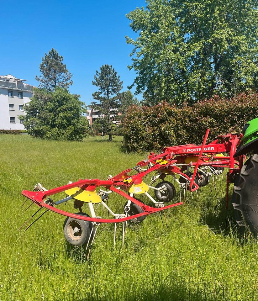 Voltafieno usato Pottinger Hit 690 N - גורף/ מגרפה: תמונה 1 Voltafieno usato Pottinger Hit 690 N - גורף/ מגרפה: תמונה 1