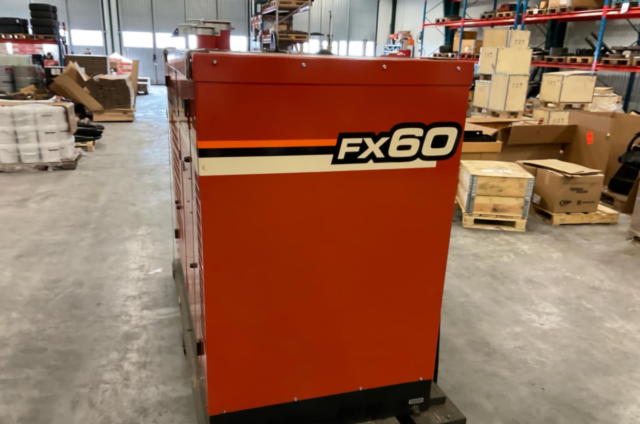 DITCH WITCH FX60 - ציוד מנהור: תמונה 4 DITCH WITCH FX60 - ציוד מנהור: תמונה 4