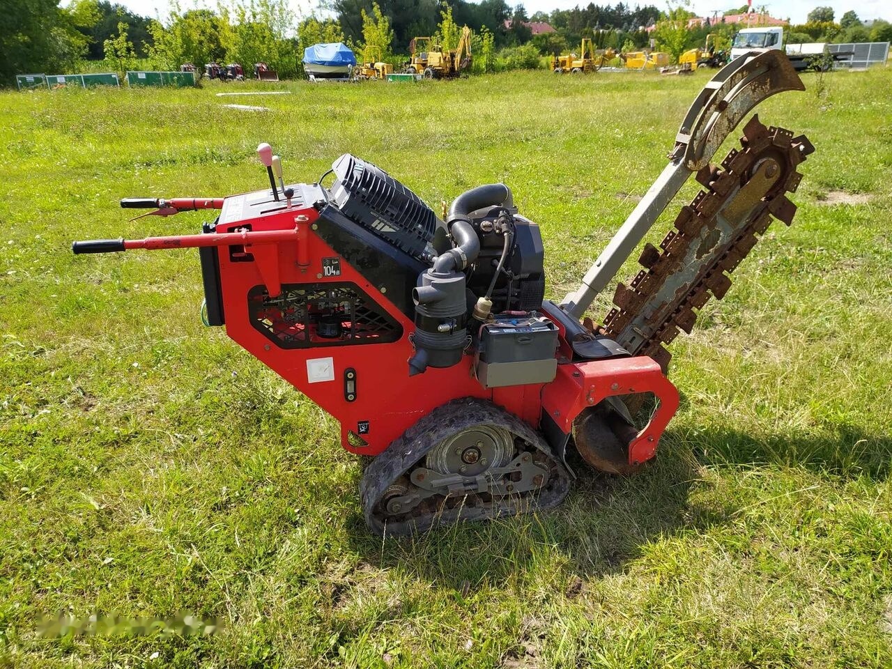 Vermeer RTX150 - טרנצ'ר: תמונה 1 Vermeer RTX150 - טרנצ'ר: תמונה 1