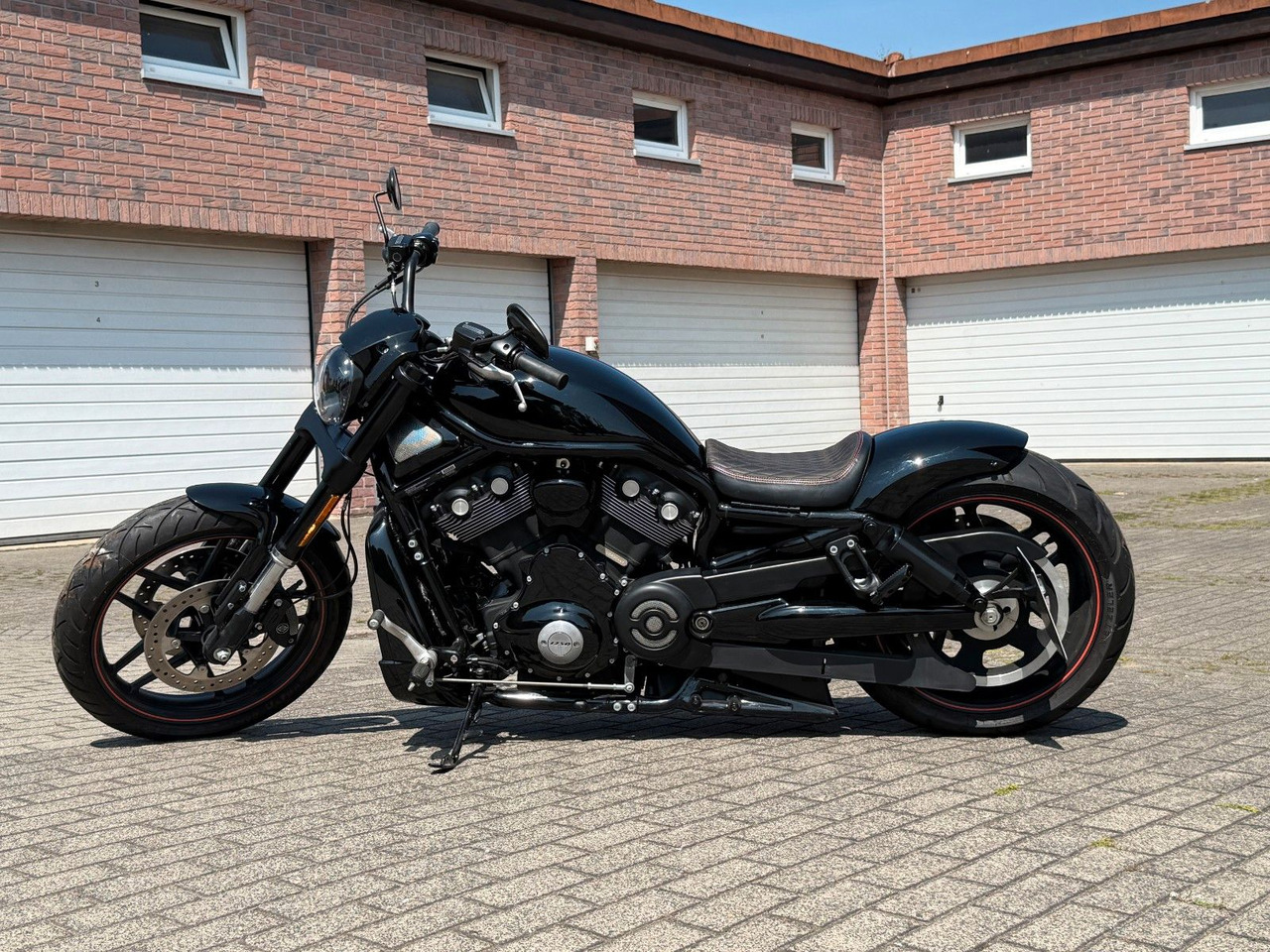 Harley-Davidson Night Rod - מכונות אחרות: תמונה 1 Harley-Davidson Night Rod - מכונות אחרות: תמונה 1