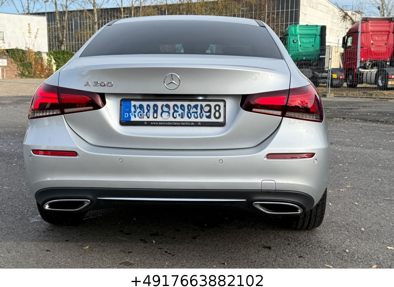 Mercedes-Benz A 200 Lim./LED/KAMERA/NAVI/SITZHZG. - סדאן: תמונה 2 Mercedes-Benz A 200 Lim./LED/KAMERA/NAVI/SITZHZG. - סדאן: תמונה 2