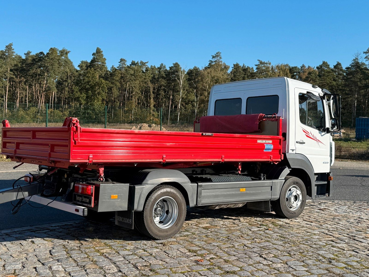 Mercedes-Benz Atego 1023 + Anhänger Dreiseitenkipper - מזהיר: תמונה 5 Mercedes-Benz Atego 1023 + Anhänger Dreiseitenkipper - מזהיר: תמונה 5