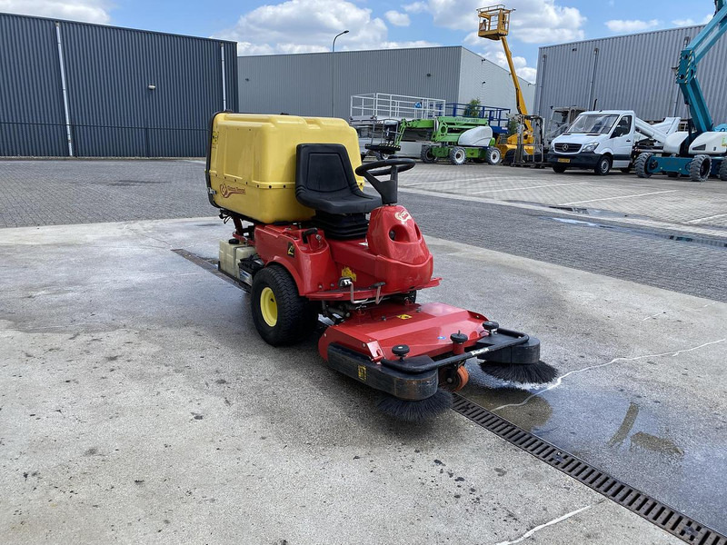 Gianni ferrari PG180, veegmachine - מטאטא כבישים: תמונה 4 Gianni ferrari PG180, veegmachine - מטאטא כבישים: תמונה 4