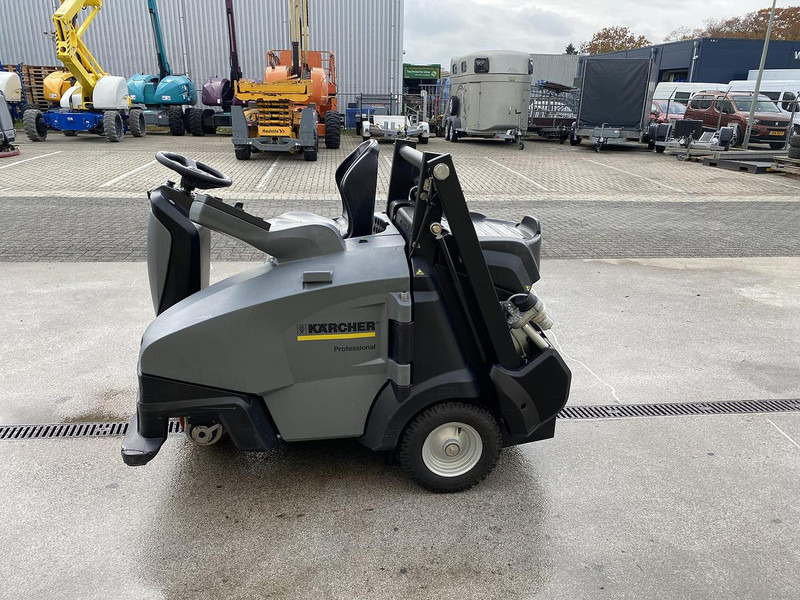 Kärcher KM 105/110 R Bp, Veegmachine, hoogkieper - מטאטא כבישים: תמונה 5 Kärcher KM 105/110 R Bp, Veegmachine, hoogkieper - מטאטא כבישים: תמונה 5