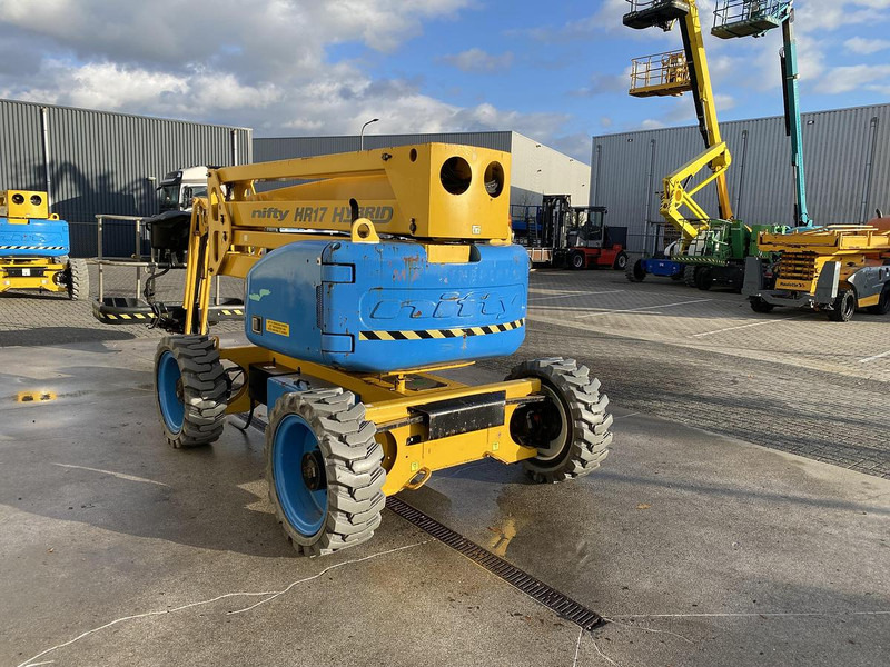 Niftylift HR17 Hybrid 4x4, Hoogwerker - פלטפורמה אווירית: תמונה 3 Niftylift HR17 Hybrid 4x4, Hoogwerker - פלטפורמה אווירית: תמונה 3