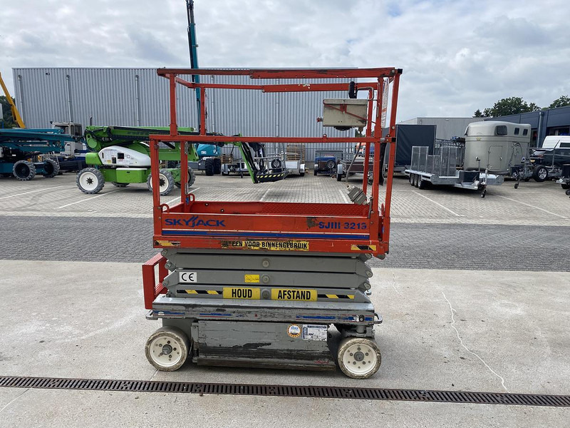 Skyjack SJIII-3219, Schaarhoogwerker, 8 meter - פלטפורמה אווירית: תמונה 5 Skyjack SJIII-3219, Schaarhoogwerker, 8 meter - פלטפורמה אווירית: תמונה 5