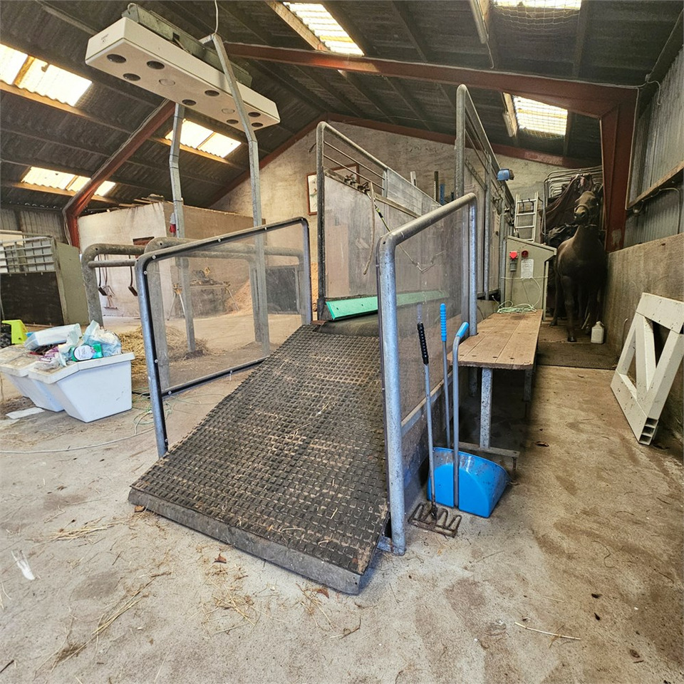 ABC 2000 T4 - ציוד לבעלי חיים: תמונה 5 ABC 2000 T4 - ציוד לבעלי חיים: תמונה 5