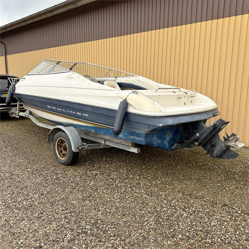 ABC Bayliner 2052 Cabri LS Cuddy - מכונות אחרות: תמונה 4 ABC Bayliner 2052 Cabri LS Cuddy - מכונות אחרות: תמונה 4