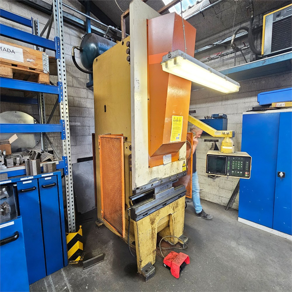 ABC DONEWELL 80 - 1000 C - כלי מכונה: תמונה 2 ABC DONEWELL 80 - 1000 C - כלי מכונה: תמונה 2