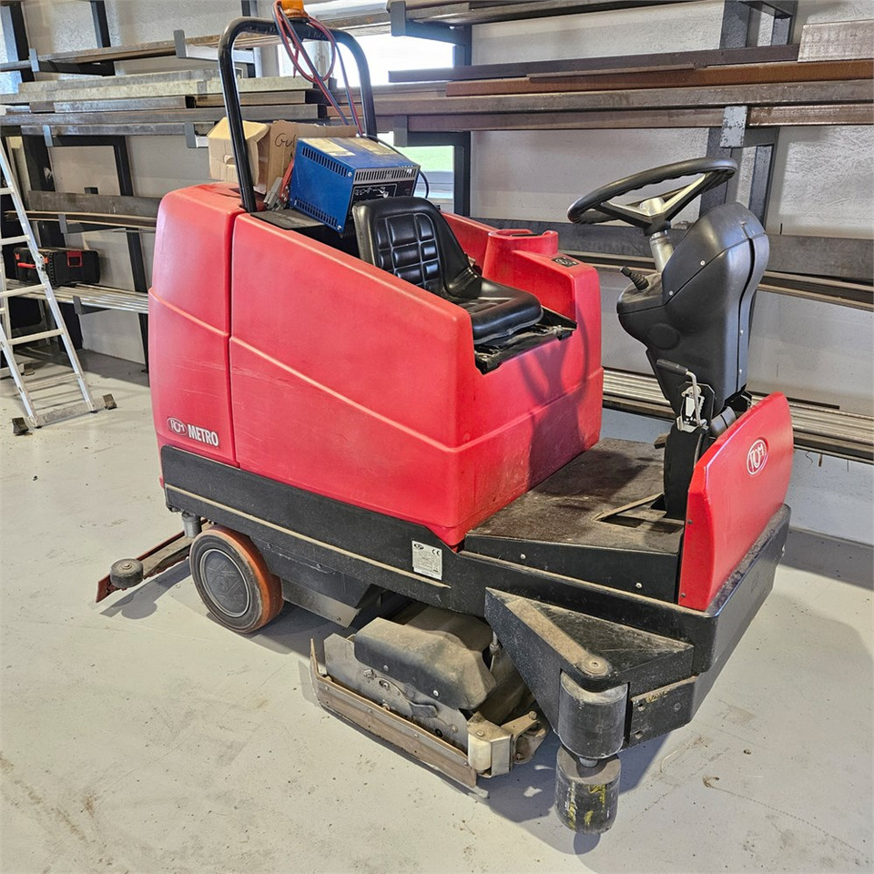 ABC RCM Metro 1102 RN Lavasciuga Scrubber - מייבש קרצוף: תמונה 1 ABC RCM Metro 1102 RN Lavasciuga Scrubber - מייבש קרצוף: תמונה 1