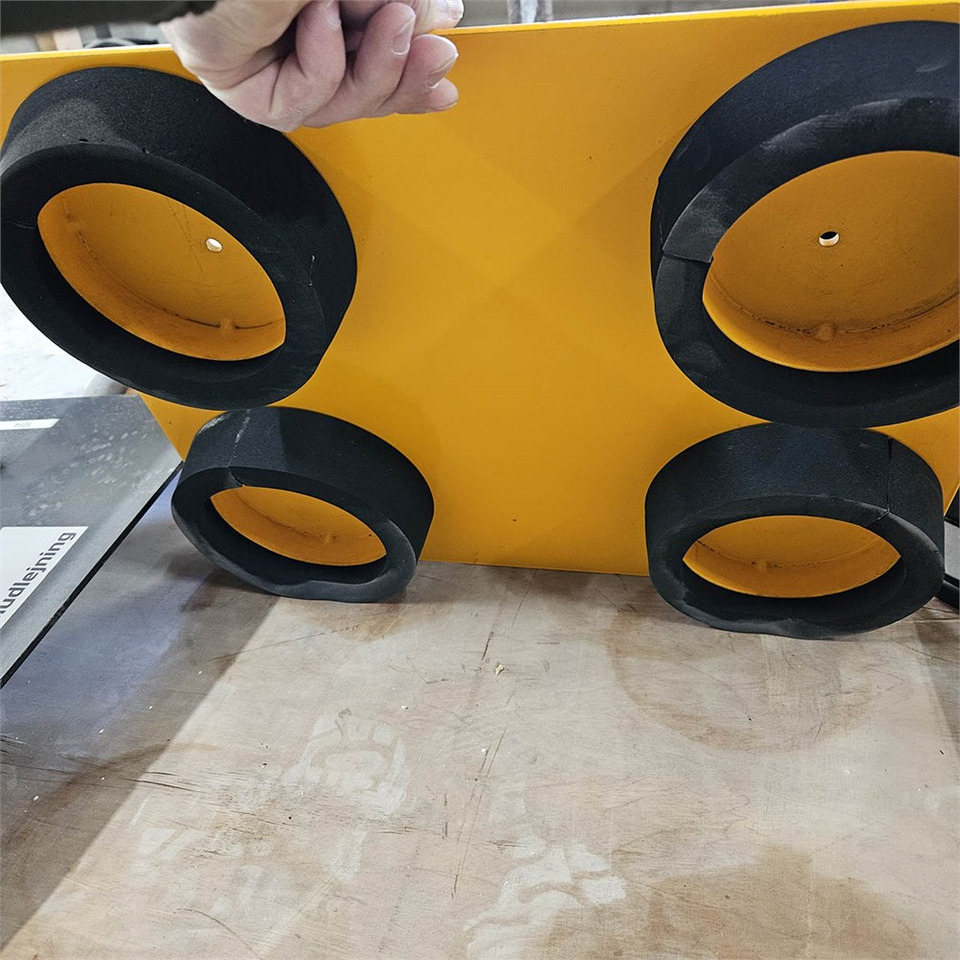 ABC Z - ציוד בנייה: תמונה 4 ABC Z - ציוד בנייה: תמונה 4