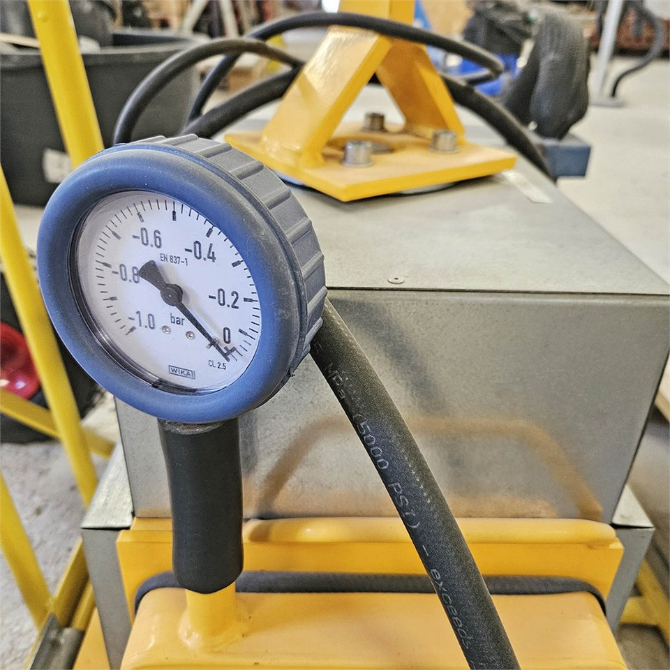 ABC Z - ציוד בנייה: תמונה 5 ABC Z - ציוד בנייה: תמונה 5