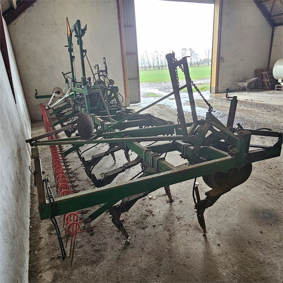 Agrodan Nedfælder - ציוד דישון: תמונה 5 Agrodan Nedfælder - ציוד דישון: תמונה 5