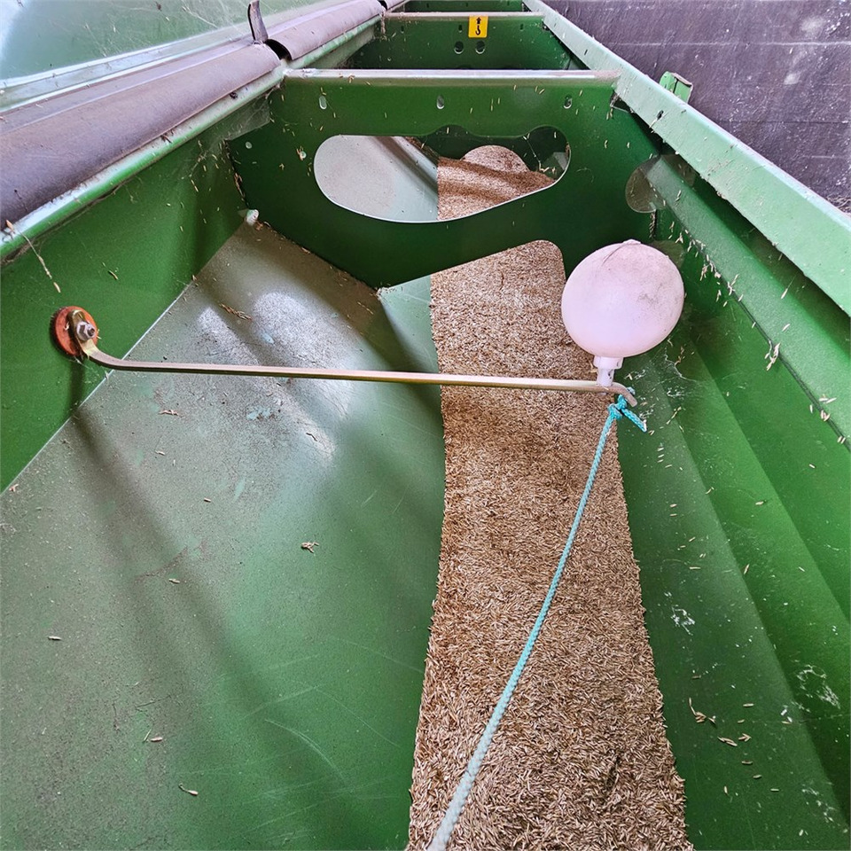 ציוד זריעה Amazone D9 4000 Super - KG 402: תמונה 7