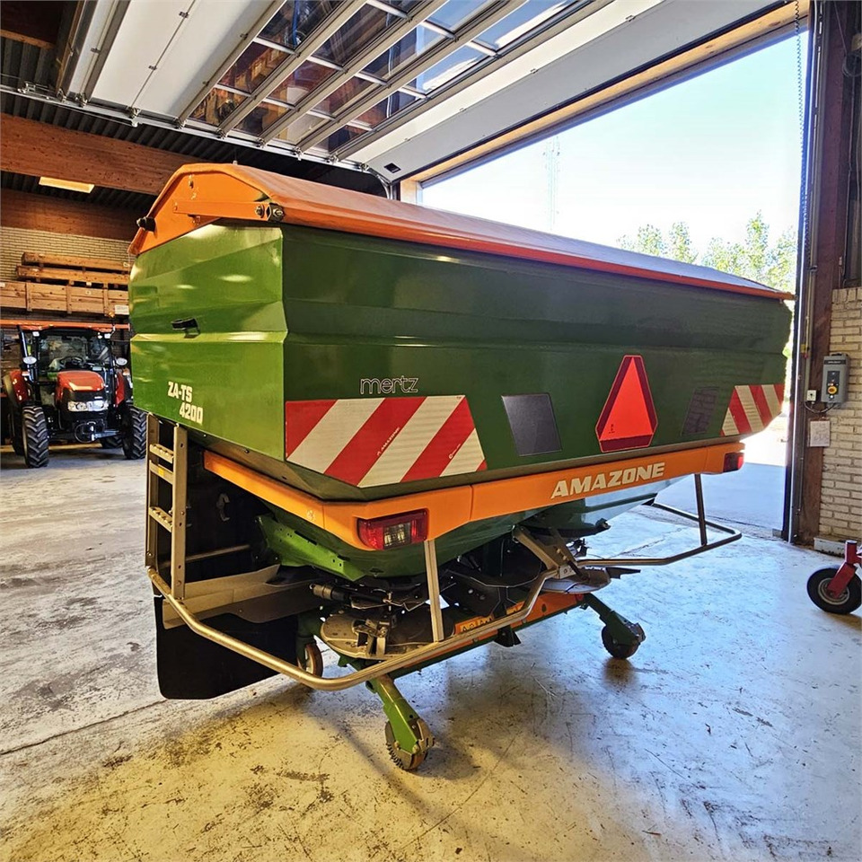 Amazone ZA-TS 4200 - ציוד דישון: תמונה 5 Amazone ZA-TS 4200 - ציוד דישון: תמונה 5