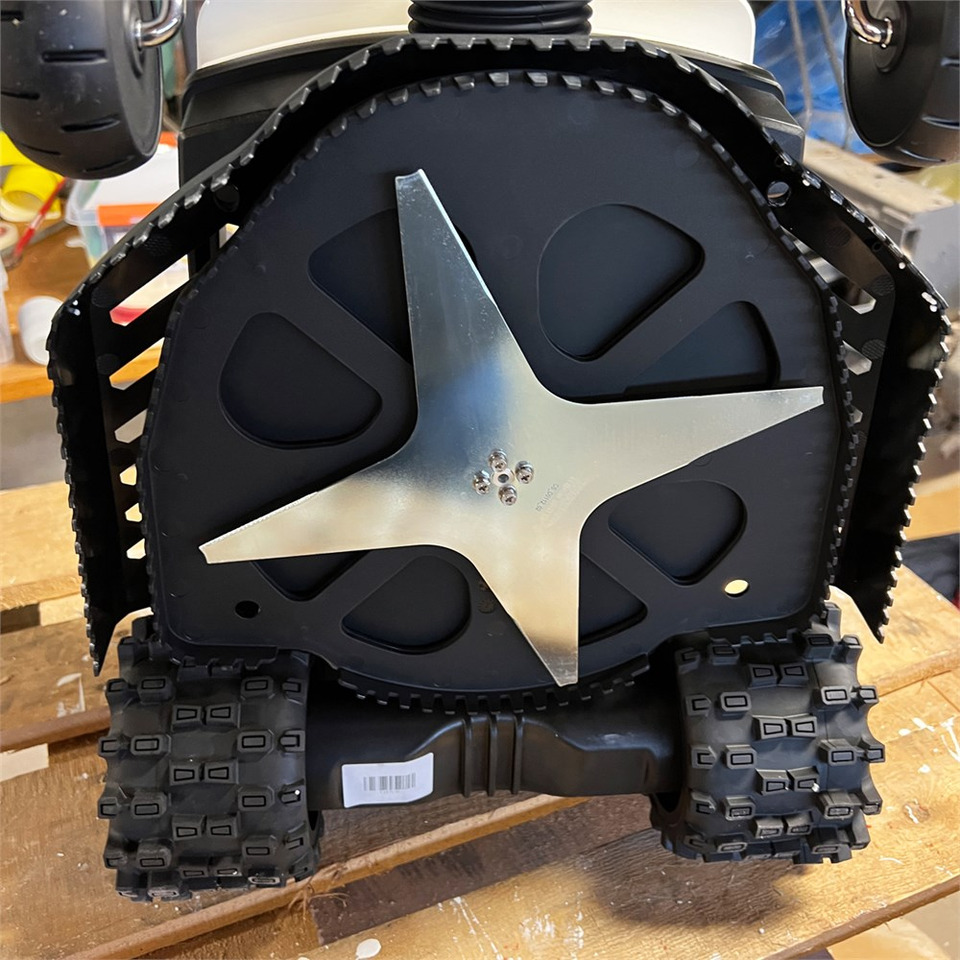 Ambrogio 4.36 Elite Ultra - מכסחת גינה: תמונה 2 Ambrogio 4.36 Elite Ultra - מכסחת גינה: תמונה 2