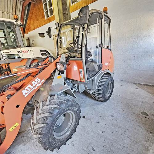 Atlas Weycor AR35 Super - מעמיס גלגלים: תמונה 2 Atlas Weycor AR35 Super - מעמיס גלגלים: תמונה 2