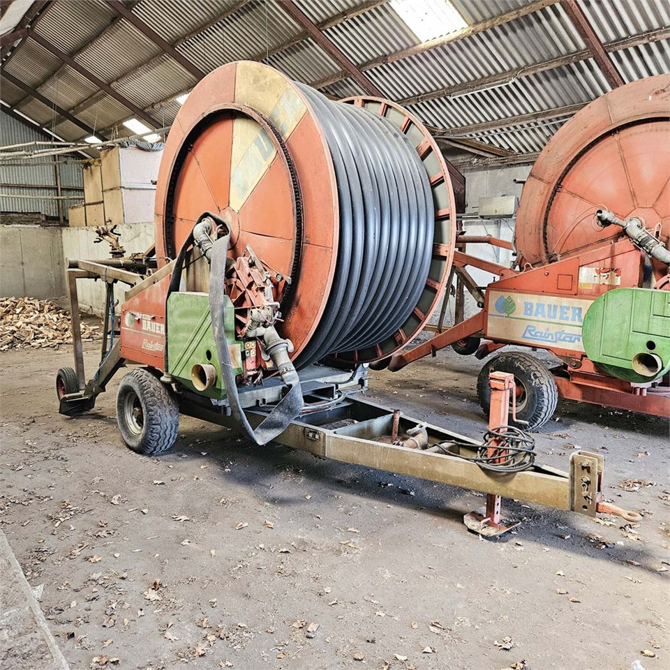 Bauer 110-256 - מערכת השקיה: תמונה 1 Bauer 110-256 - מערכת השקיה: תמונה 1
