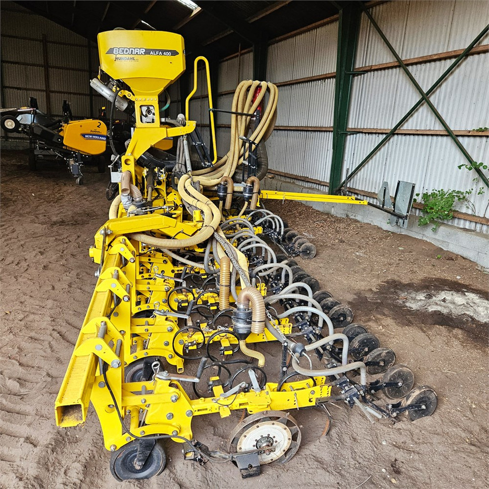 Bednar RN 9600 12 rk - ציוד זריעה: תמונה 3 Bednar RN 9600 12 rk - ציוד זריעה: תמונה 3