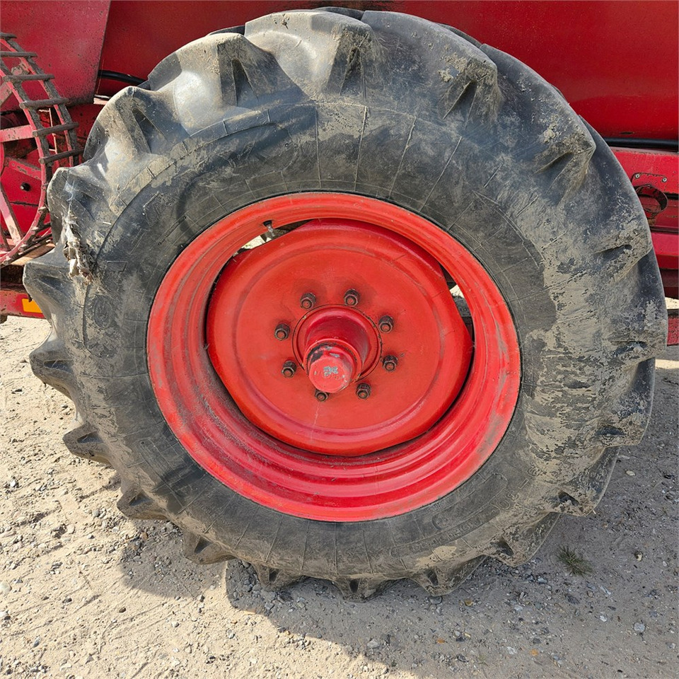 ציוד דישון Bredal B6: תמונה 23