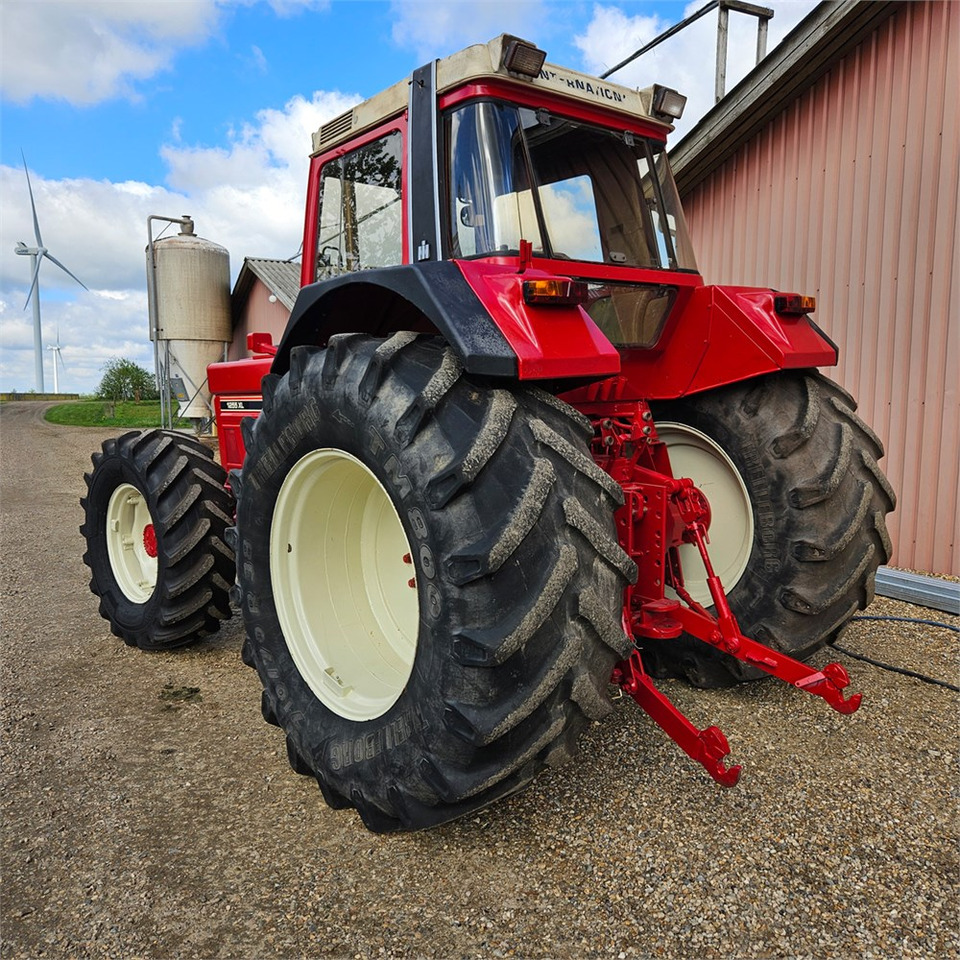 CASE IH 1255 XL - טרקטור חקלאי: תמונה 4 CASE IH 1255 XL - טרקטור חקלאי: תמונה 4