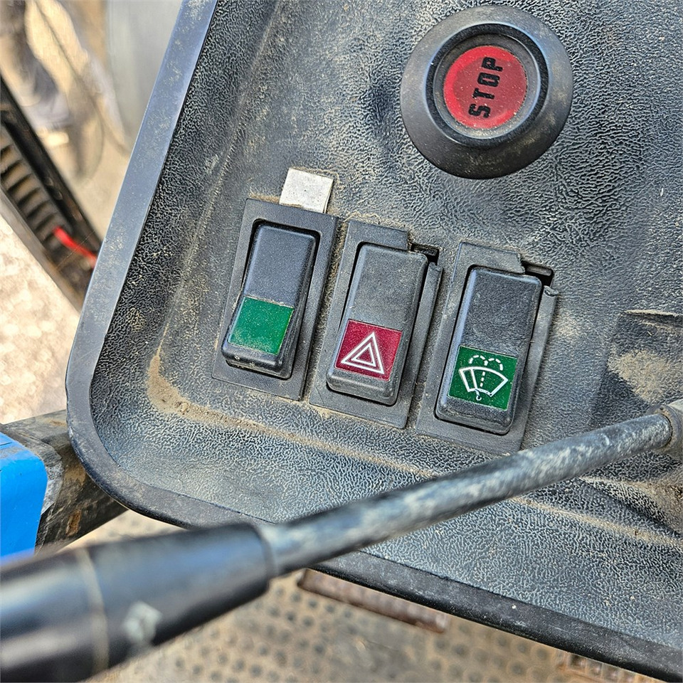 טרקטור חקלאי CASE IH 956T: תמונה 13