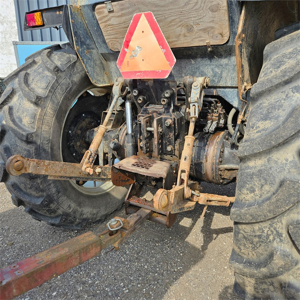טרקטור חקלאי CASE IH 956T: תמונה 23